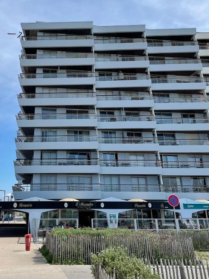 Appartement Royal Seavieuw à Calais Extérieur photo